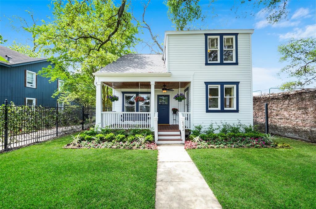 Image 622 E 14th